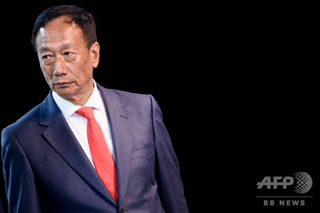 鴻海の郭会長、台湾総統選への出馬を検討 国民党を支持 鴻海の郭会長、台湾総統選への出馬を検討 国民党を支持