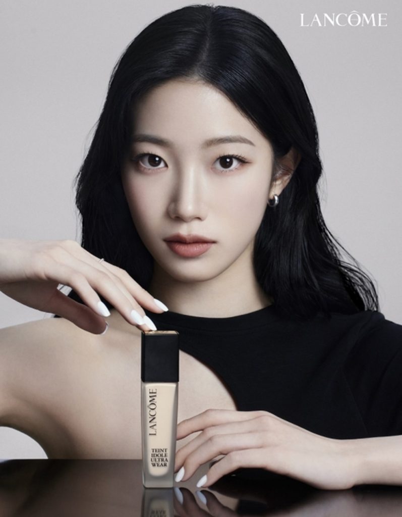 LE SSERAFIM DIFFERENT DLキャンペーン カズハ LE SSERAFIM カズハ、LANCOMEのキャンペーンモデルに 写真枚