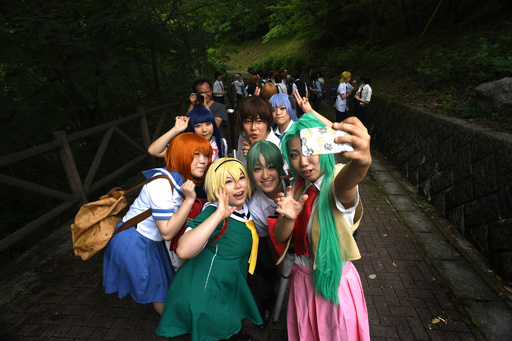 写真特集】廃校や自然の中でコスプレ撮影、埼玉・横瀬町でイベント