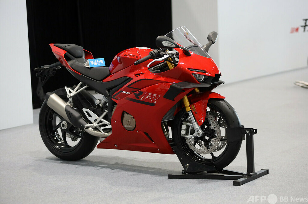 張雪機車（ZXMOTO）」のパフォーマンスが欧州スポーツバイク愛好家の