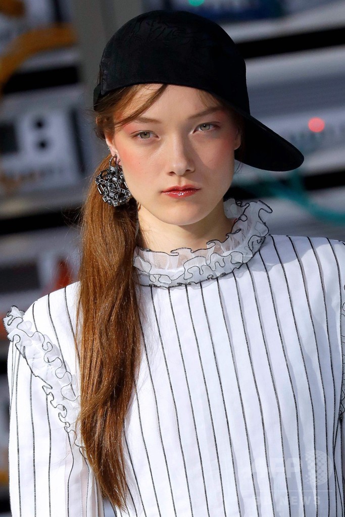 「シャネル」17年春夏