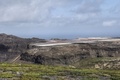 南太西洋の火山島、英属領セントヘレナの中心都市ジェームズタウンで建設中の滑走路（2015年3月15日撮影）。(c)AFP/JEAN LIOU
