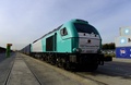スペイン・マドリード（Madrid）のアブロニガル（Abronigal）駅に到着した
「義新欧（Yixin&apos;ou）」の貨物列車（2014年12月9日撮影）。(c)AFP/PIERRE-PHILIPPE MARCOU