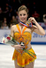フィギュアスケート全米選手権（2013 Prudential U.S. Figure Skating Championships）は26日、米ネブラスカ（Nebraska）州オマハ（Omaha）にあるセンチュリーリンク・センター（CenturyLink Center）で行われ、女子シングル・フリースケーティング（FS）ではアシュリー・ ワグナー（Ashley Wagner）が121.27点を記録し、合計188.84点で優勝を果たした。

優勝を飾り表彰式で笑顔を見せるアシュリー・ワグナー（2013年1月26日撮影）。(c)AFP/Getty Images/Matthew Stockman