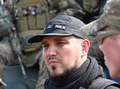 ウクライナ北部で取材に応じたロシア反政権派「ロシア義勇軍団」の創設者デニス・カプースチン氏（2023年5月24日撮影）。(c)SERGEY BOBOK / AFP
