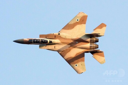 イスラエル空軍基地で航空ショー、パイロットたちの門出祝う 写真21枚