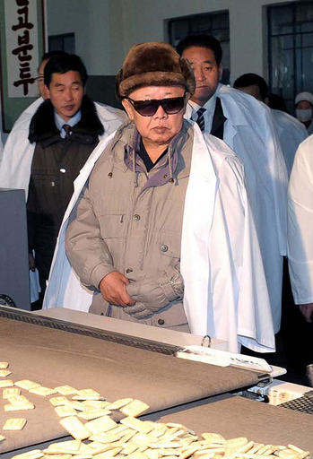 北朝鮮、デノミ後新通貨の外貨交換レートが大混乱 インフレも加速