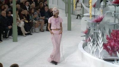 動画：「シャネル」15年春夏オートクチュール