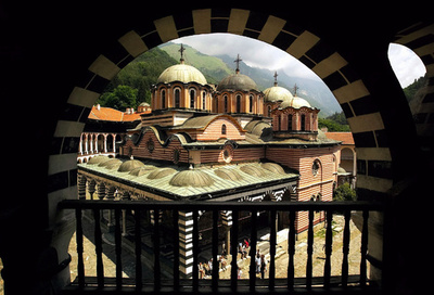 ブルガリア、海外からの観光客40万人に感謝の絵葉書を送付へ