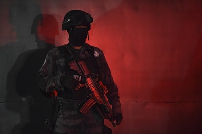 麻薬組織がクリスマスプレゼント配布、イメージ戦略か メキシコ