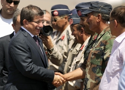 トルコ、リビア反体制派を正当な代表として承認