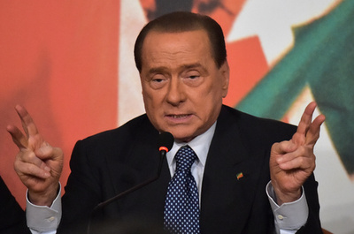 ベルルスコーニ氏、ACミランの売却を改めて否定