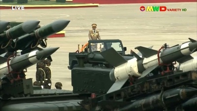 動画:ミャンマー軍が軍事パレード、クーデターを正当化