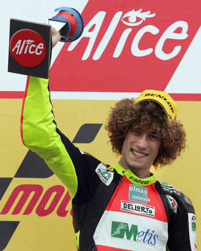 シモンセッリ ドイツGP・250ccクラスを制しシーズン3勝目