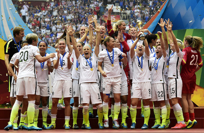 サッカー米国女子、性差別解消求め連盟を提訴