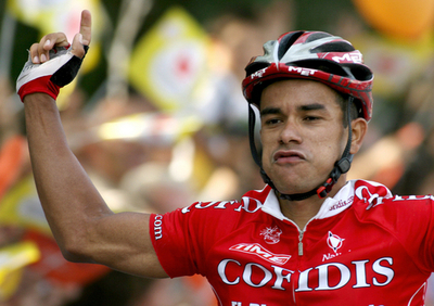 ドゥケ 第16ステージを制す