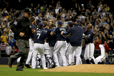 青木が代打スクイズ、ブルワーズはサヨナラ勝ち