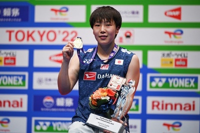山口茜がバド世界選手権連覇、観客の存在が「力に」