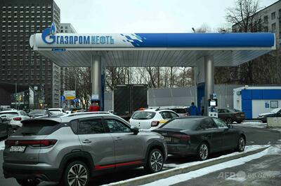 ロシア、自動車用燃料輸出禁止を延長 価格高騰受け