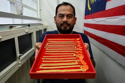 コロナ流行で利益増、マレーシアの金細工業界