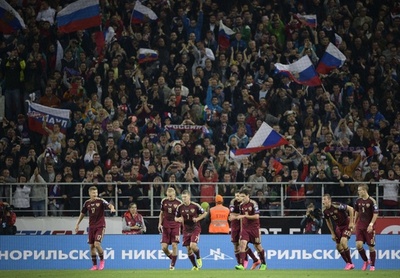 ロシア、新監督の初陣でスウェーデンに勝利 欧州選手権予選