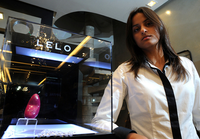 「黄金のバイブレーター」盗まれる、31万円相当 ブラジル