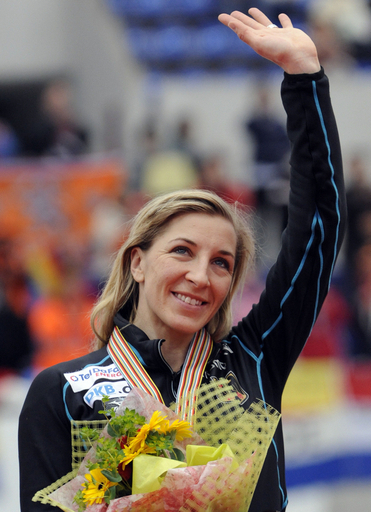 アンニ・フリージンガー 女子1000メートルを制し同大会2勝目