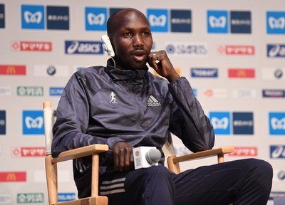 マラソン元世界記録保持者キプサング、ドーピングで暫定的に資格停止