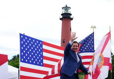 米フロリダ州知事、「ワクチンパスポート」を禁止 「個人の自由を制限」