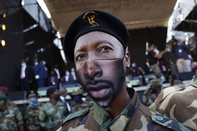 【今日の1枚】本当の顔を見せて