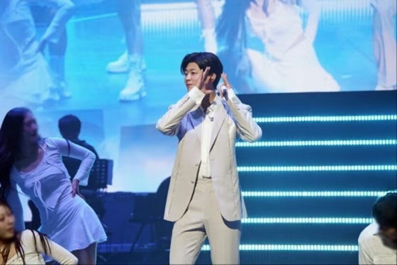 SHOW7(c)STARNEWS