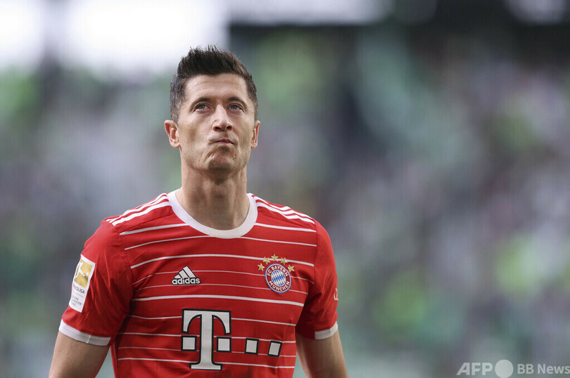 レワンドフスキ 「バイエルンとの物語は終わり」