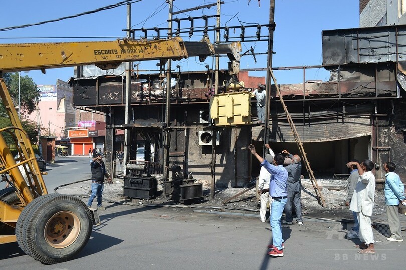 インドのカースト暴動、死者28人に 女性10人レイプ被害か