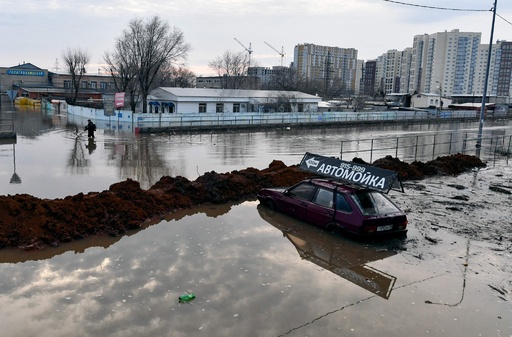ロシア南部洪水、クルガン州でも被害拡大「状況極めて厳しい」 写真16