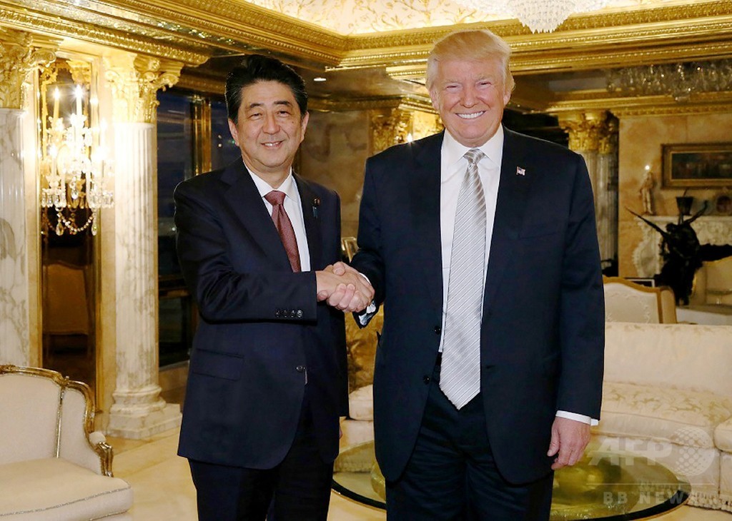 トランプ米大統領、安倍首相ら各国首脳と電話会談へ トランプ米大統領、安倍首相ら各国首脳と電話会談へ