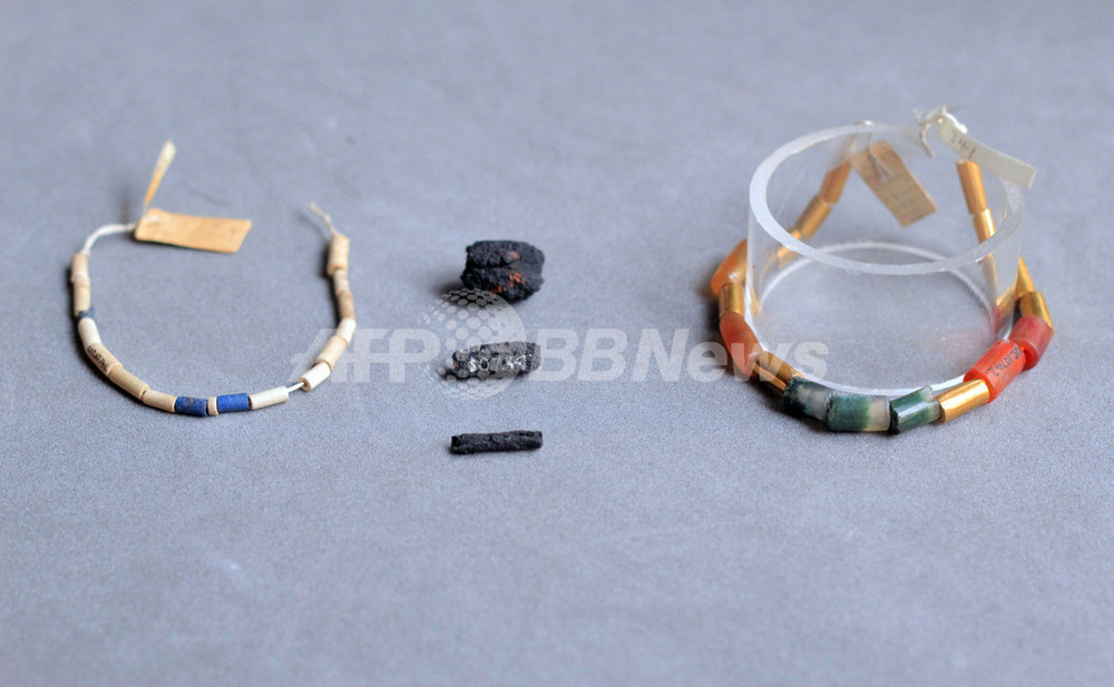 5千年前のネックレスに鉄隕石、エジプトで発掘 写真1枚 国際ニュース