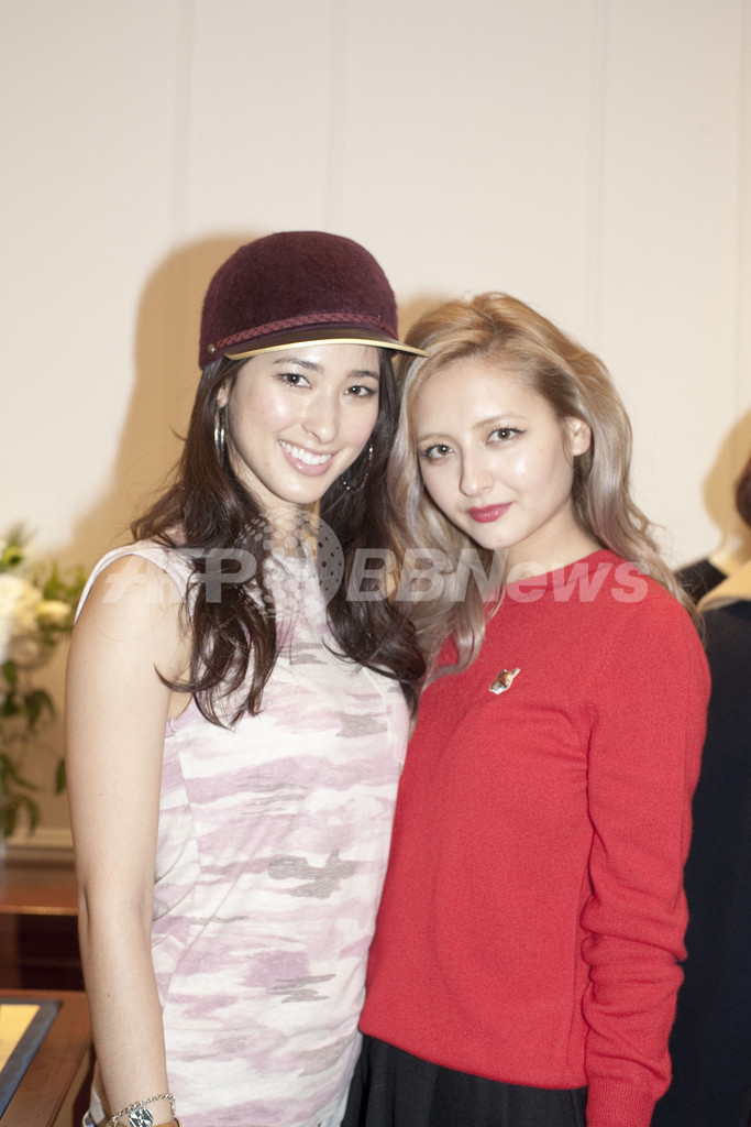 ｢メゾン キツネ｣日本初路面店オープン！パーティには多彩なゲストらも出席