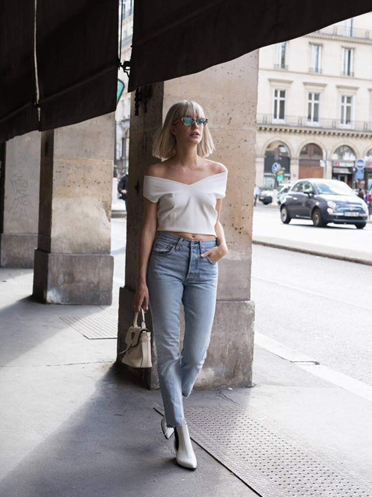 Snap パリジェンヌのホットなスタイルを毎日お届けします 写真2枚 マリ クレール スタイル Marie Claire Style