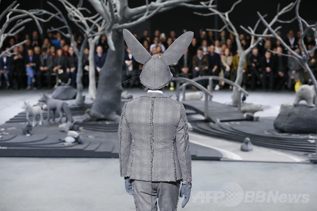 ＜14/15年秋冬パリ・メンズコレクション＞トム・ブラウン