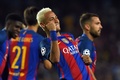 サッカー欧州チャンピオンズリーグ、グループC第1節、FCバルセロナ対セルティック。得点を決めて喜ぶFCバルセロナのネイマール（2016年9月13日撮影）。(c)AFP/LLUIS GENE