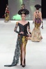 インドネシアの首都ジャカルタ（Jakarta）で開催されたインドネシア・ファッションウィーク（Indonesia Fashion Week）で発表されたAnne Avantieの新作（2014年2月23日撮影）。(c)AFP/ADEK BERRY