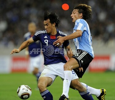 日本、アルゼンチンに歴史的勝利 ザッケローニ監督初陣で 写真6枚 国際