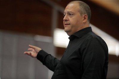 「ハリウッドが麻薬王を美化」 息子が批判