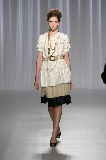 コトゥー、08/09年秋冬コレクションを発表