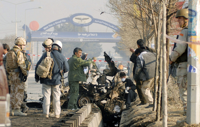 アフガニスタンのカブールで自爆テロ　22人負傷