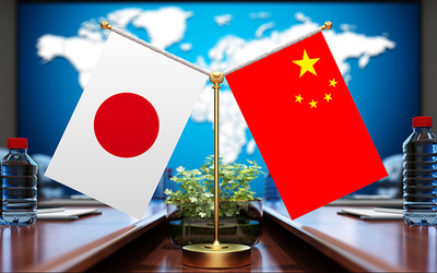 中国の孫衛東外交副部長と柘植芳文外務副大臣が会見