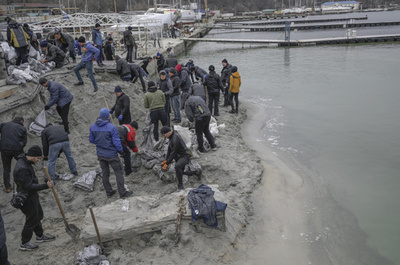 ウクライナ敷設の機雷、地中海に漂流の恐れ ロシアが警告