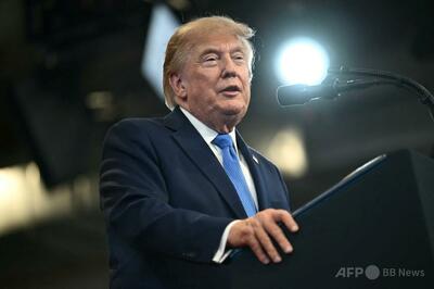トランプ米大統領、カナダへの「50%追加関税」を3日間一時停止