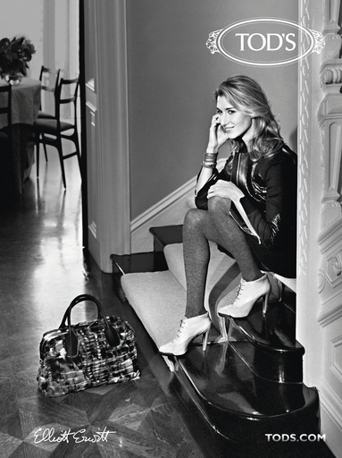 トッズ10/11年秋冬広告キャンペーン、巨匠アーウィットが撮影