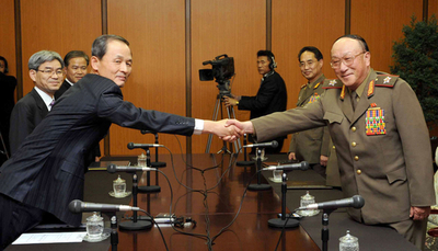 南北国防相会談始まる、共同漁業区域の設置方法で意見が対立